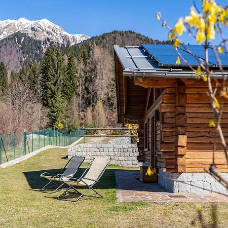 Willa Chalet Camping Fae 3 Madonna Zewnętrze zdjęcie